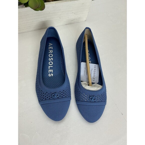 Shoes - Aerosoles Fiat Blue Shoes Size 5 Women's